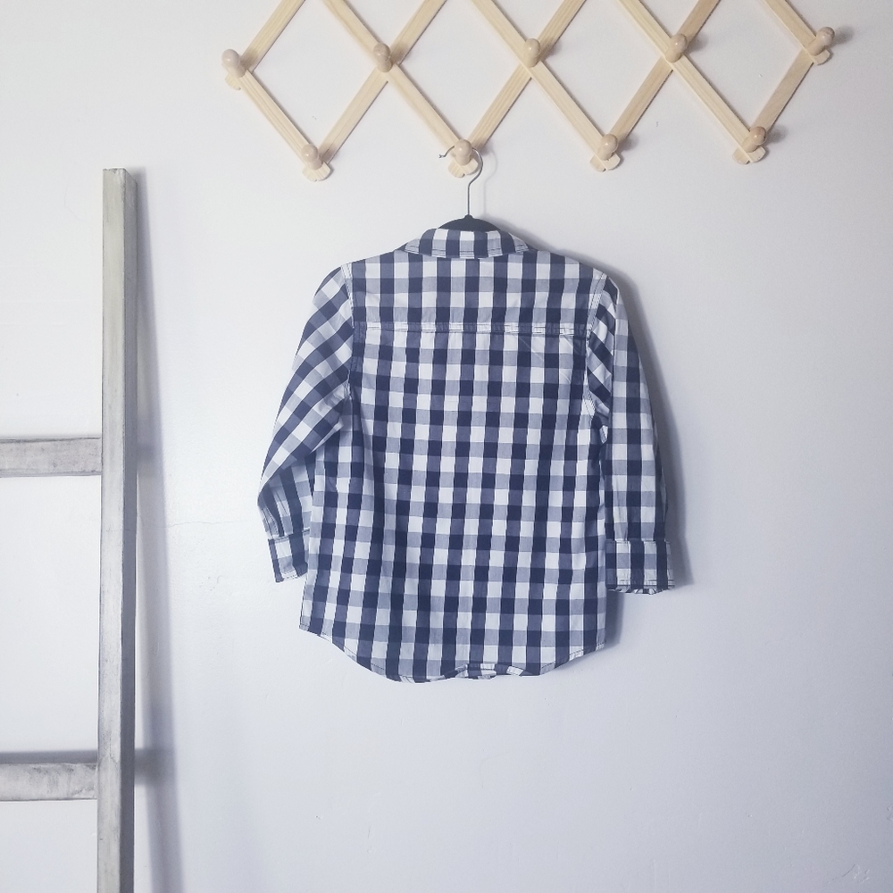 SPROCKETS BOY'S BUTTON DOWN NAVY AND BLUE DRESS SHIRT SIZE 4T - Picture 2 of 10